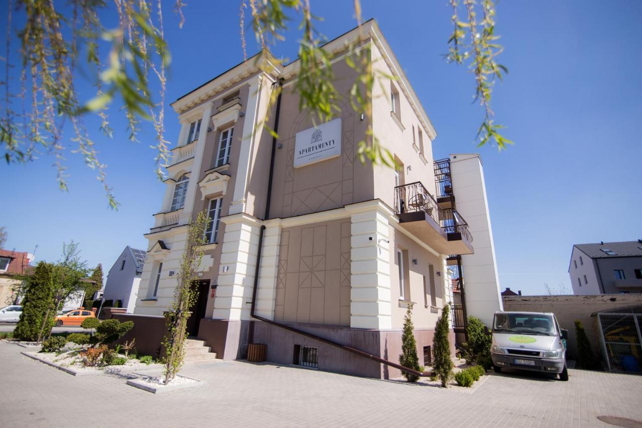 Apartamenty W Kamienicy Sieradz Buitenkant foto