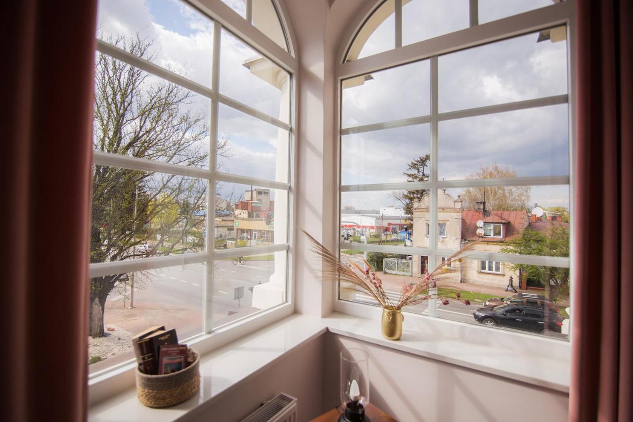 Apartamenty W Kamienicy Sieradz Buitenkant foto