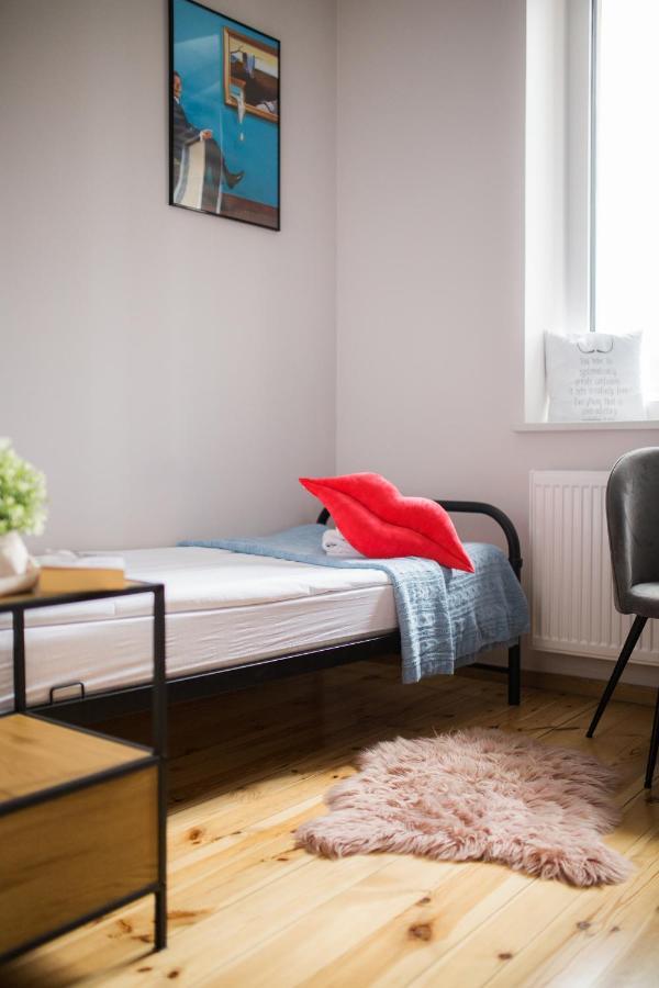 Apartamenty W Kamienicy Sieradz Buitenkant foto